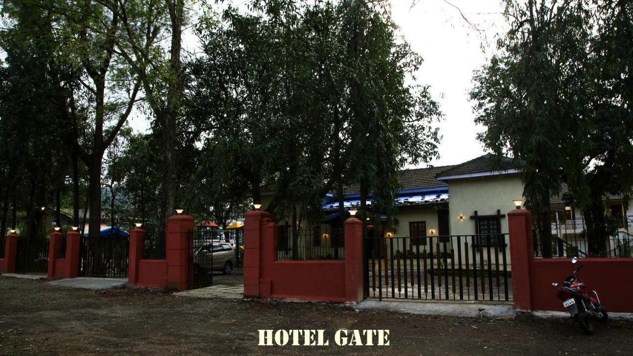 Hotel Girija Khandala  Ngoại thất bức ảnh